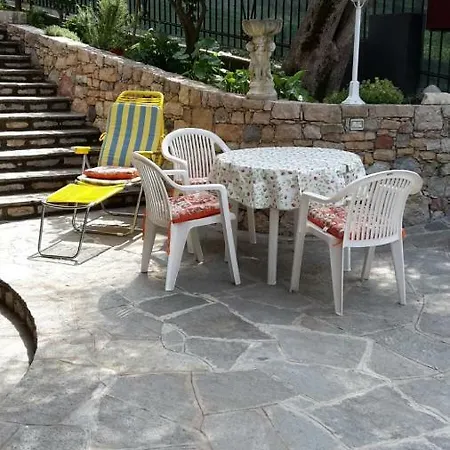 Ca' Otello Apartment Brenzone sul Garda